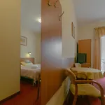 ゲストハウス Willa Sudety Polozona W Najlepszej Czesci Karpacza, 10 Minut Pieszo Do Wyciagu Na Kope, Szlakow Gorskich, Swiatyni Wang, Bezplatny Parking, Duzy Ogrod 3*