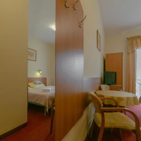 Affittacamere Sudety Polozona W Najlepszej Czesci Karpacza, 10 Minut Pieszo Do Wyciagu Na Kope, Szlakow Gorskich, Swiatyni Wang, Bezplatny Parking, Duzy Ogrod 3*