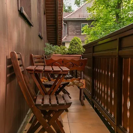 Sudety Blisko Szlakow Gorskich I Wyciagow Narciarskich, Prywatny Bezplatny Parking Maison d'hôtes Karpacz