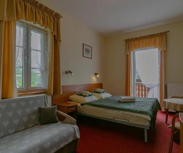 Sudety Blisko Szlaków Górskich I Wyciągów Narciarskich, Prywatny Bezpłatny Parking 3*