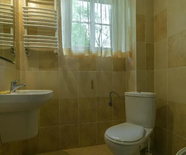 Penzion Sudety Blisko Szlakow Gorskich I Wyciagow Narciarskich, Prywatny Bezplatny Parking Karpacz