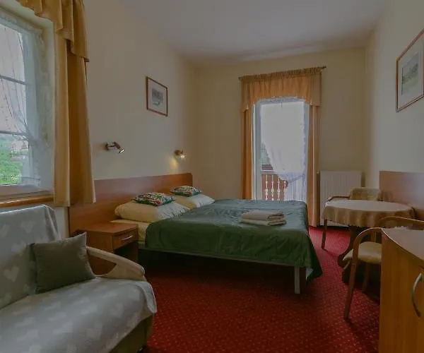 Sudety Blisko Szlakow Gorskich I Wyciagow Narciarskich, Prywatny Bezplatny Parking 3* Karpacz