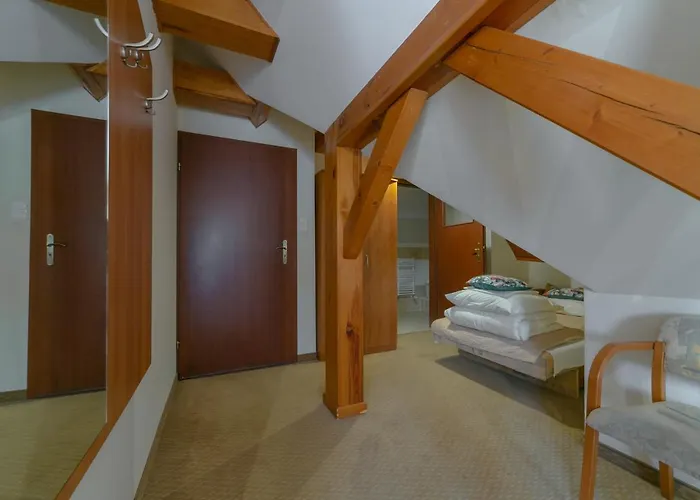 Penzion Sudety Blisko Szlakow Gorskich I Wyciagow Narciarskich, Prywatny Bezplatny Parking Karpacz